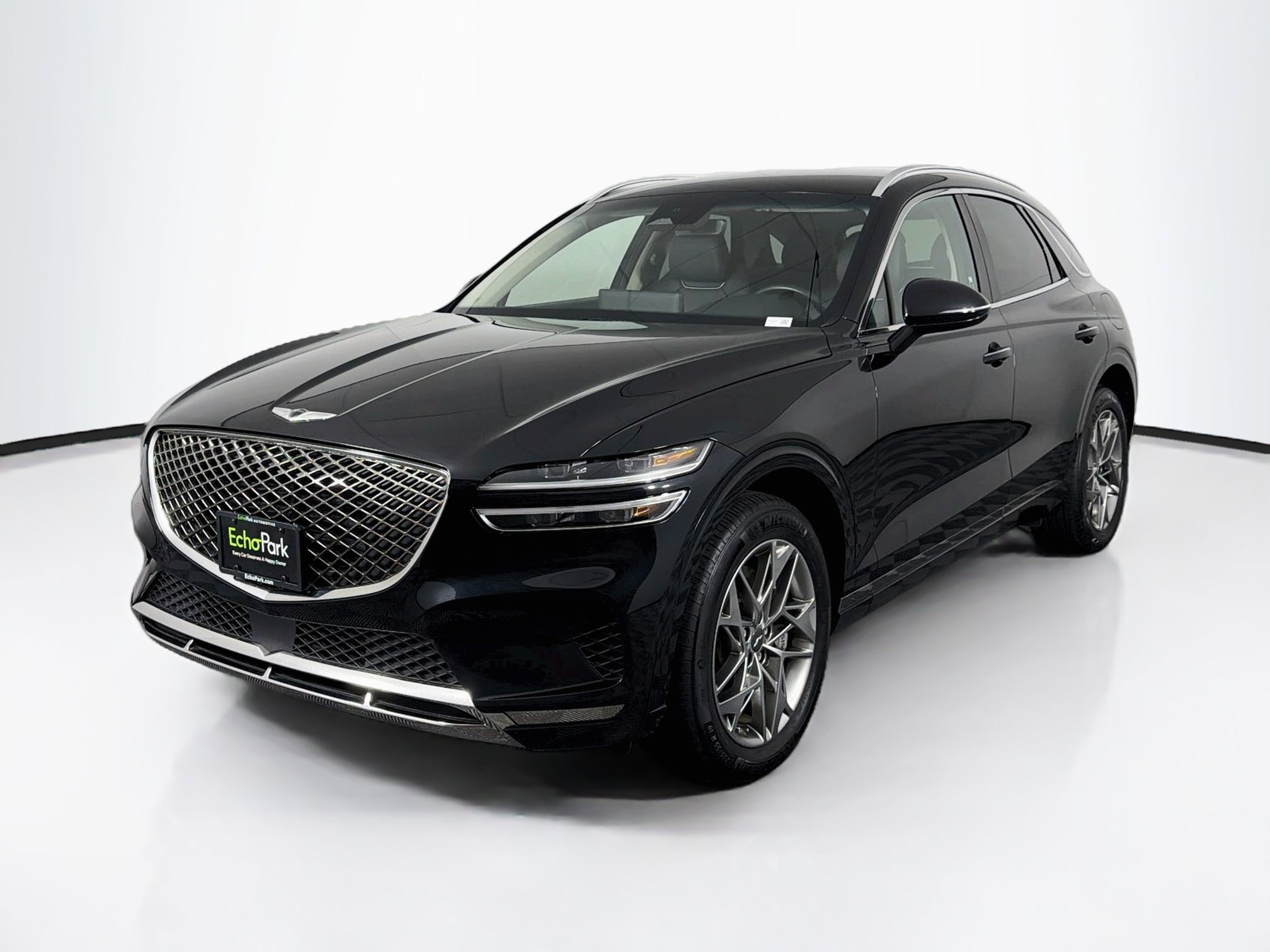 Used 2025 Genesis GV70 2.5T AWD/4WD image 3