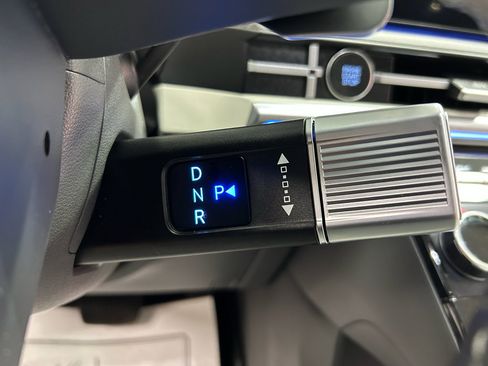 Used 2024 Hyundai Santa Fe Calligraphy image 16