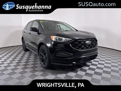 Used 2023 Ford Edge SE w/ Black Appearance Package