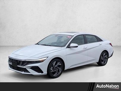 Used 2025 Hyundai Elantra SEL