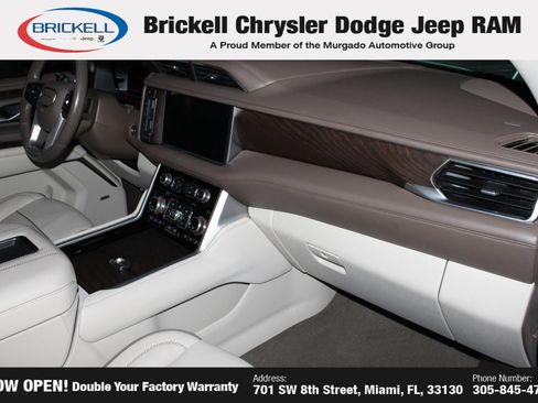 Used 2022 GMC Yukon Denali AWD/4WD image 13