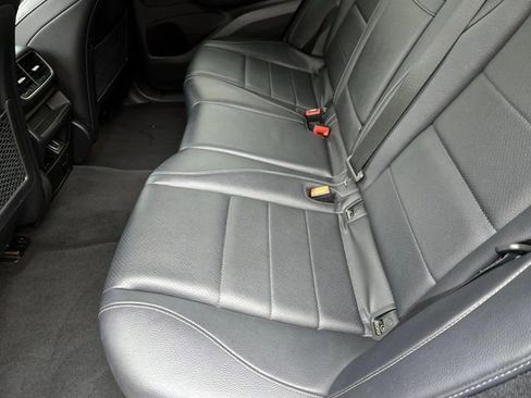 Used 2022 Mercedes-Benz GLE 350 4MATIC image 33