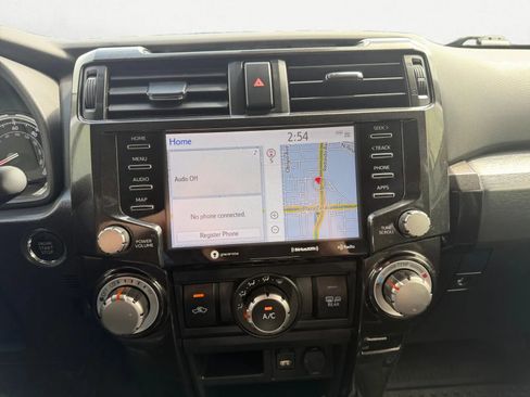 Used 2023 Toyota 4Runner TRD Off-Road Premium AWD/4WD image 19