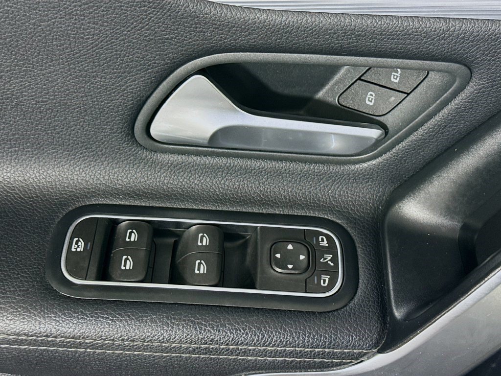 Used 2022 Mercedes-Benz A 220 4MATIC w/ Premium Package Lite image 23