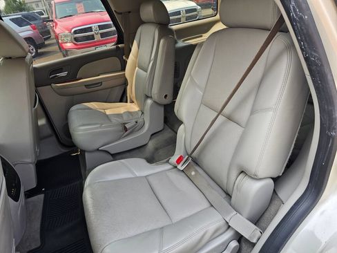 Used 2010 Chevrolet Tahoe LTZ AWD/4WD image 20