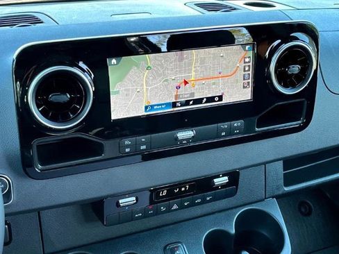 New 2024 Mercedes-Benz Sprinter 144 Cargo image 5