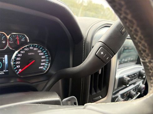 Used 2018 GMC Sierra 1500 SLT w/ Texas SLT Premium Package image 28