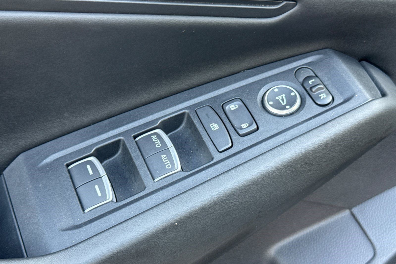 Used 2024 Honda Accord EX image 14