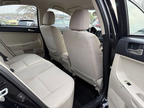 Used 2017 Mitsubishi Lancer ES image 15