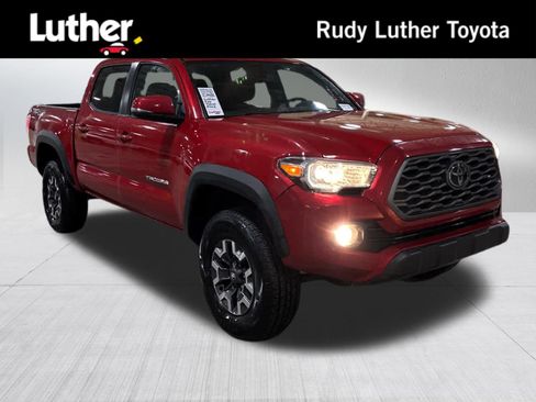 Used 2023 Toyota Tacoma TRD Off-Road image 1