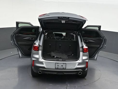 Used 2024 Chevrolet TrailBlazer RS w/ Convenience Package FWD image 36