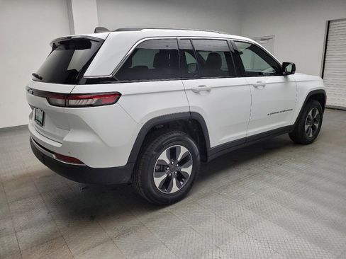 Used 2022 Jeep Grand Cherokee Limited 4xe w/ Luxury Tech Group II image 10