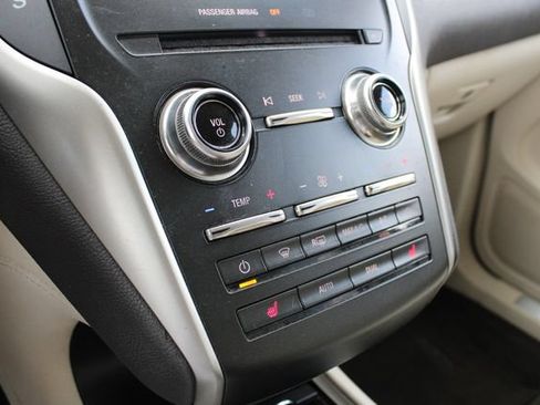 Used 2015 Lincoln MKC AWD w/ Equipment Group 101A Select image 17
