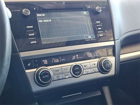 Used 2016 Subaru Outback 3.6R Limited image 19