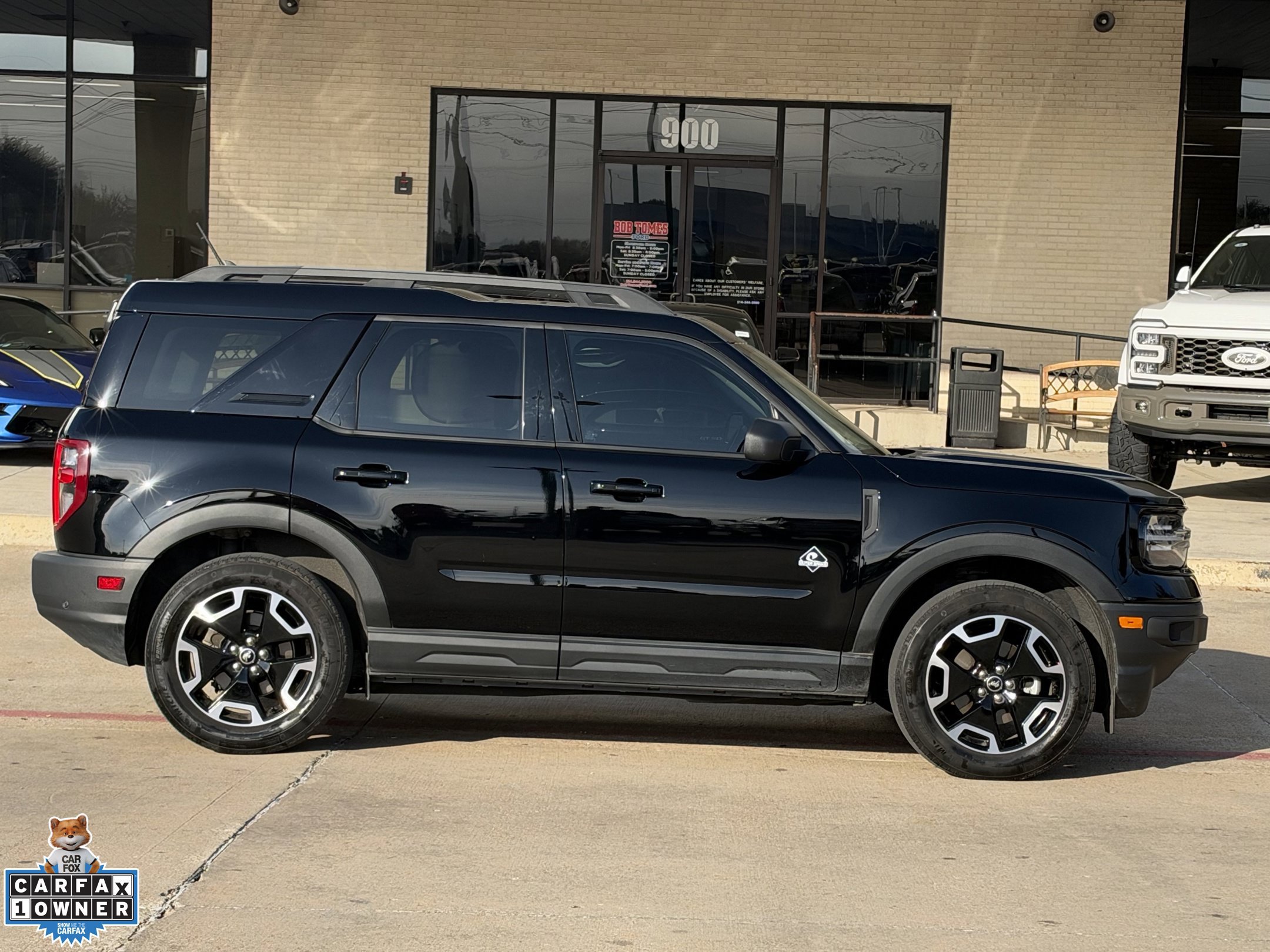 Used 2024 Ford Bronco Sport Outer Banks w/ Tech Package AWD/4WD image 4