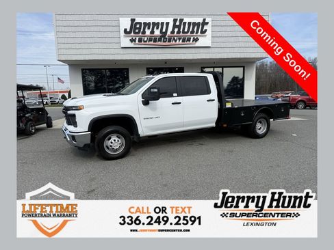 Used 2025 Chevrolet Silverado 3500 W/T w/ WT Convenience Package image 1