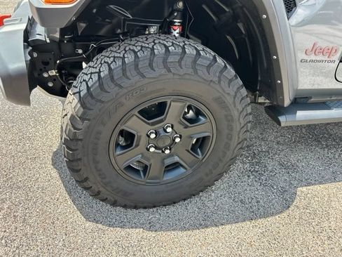 Used 2021 Jeep Gladiator Mojave AWD/4WD image 10
