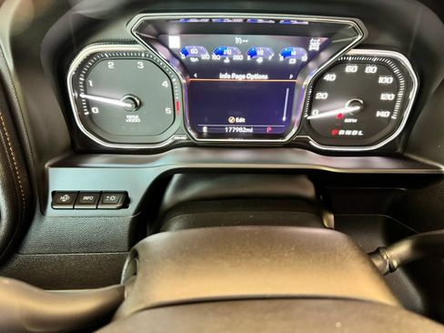 Used 2023 GMC Sierra 2500 AT4 w/ AT4 Premium Plus Package AWD/4WD image 14