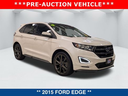 Used 2015 Ford Edge Sport w/ Equipment Group 401A image 2