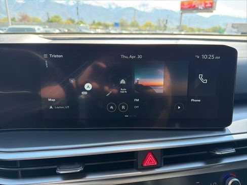 Certified 2025 Kia Sorento S w/ Panoramic Sunroof Package AWD/4WD image 12