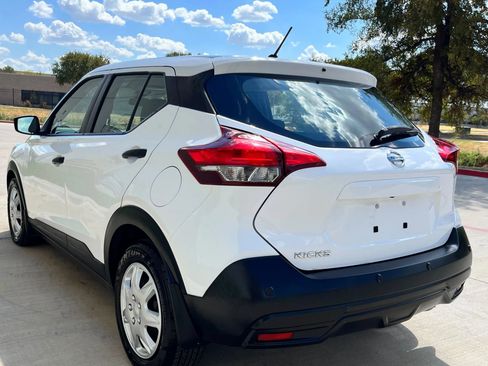 Used 2020 Nissan Kicks S FWD image 6
