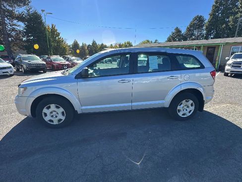 Used 2010 Dodge Journey SE FWD image 6
