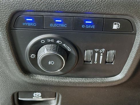 Used 2022 Jeep Grand Cherokee Limited 4xe AWD/4WD image 17