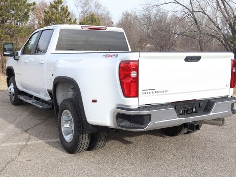 New 2026 Chevrolet Silverado 3500 LT image 9