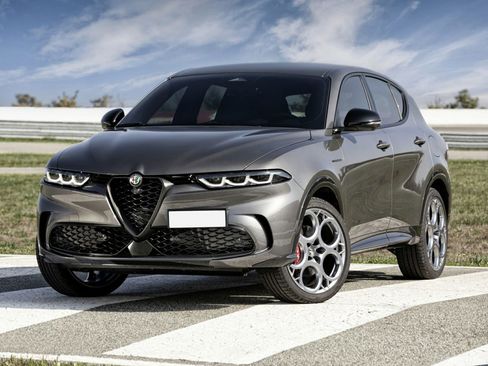Used 2024 Alfa Romeo Tonale Ti AWD/4WD image 1