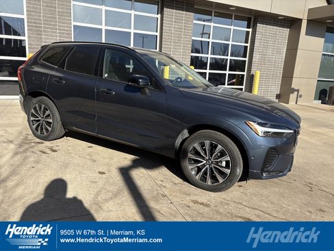 Used 2025 Volvo XC60 B5 Plus image 1