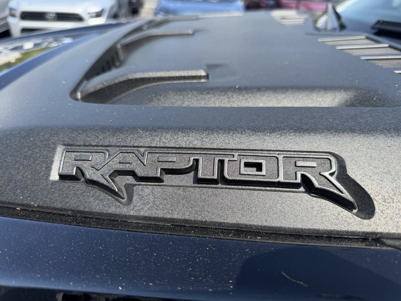 Used 2025 Ford F150 Raptor AWD/4WD image 9