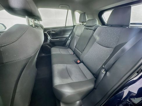 Used 2025 Toyota RAV4 XLE FWD image 26