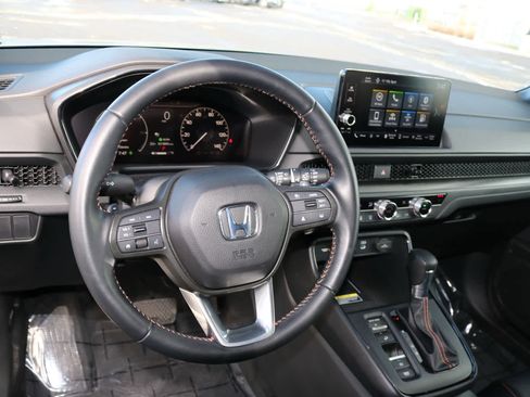 Used 2025 Honda CR-V Sport-L image 28