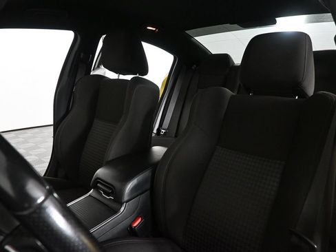 Used 2021 Dodge Charger R/T RWD image 5