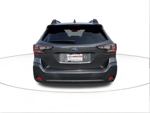 Used 2023 Subaru Outback Onyx Edition image 4