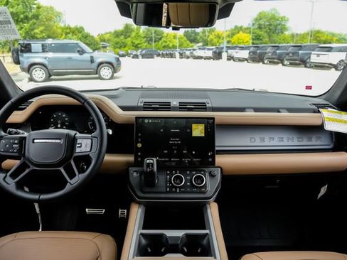 New 2026 Land Rover Defender 110 X AWD/4WD image 17