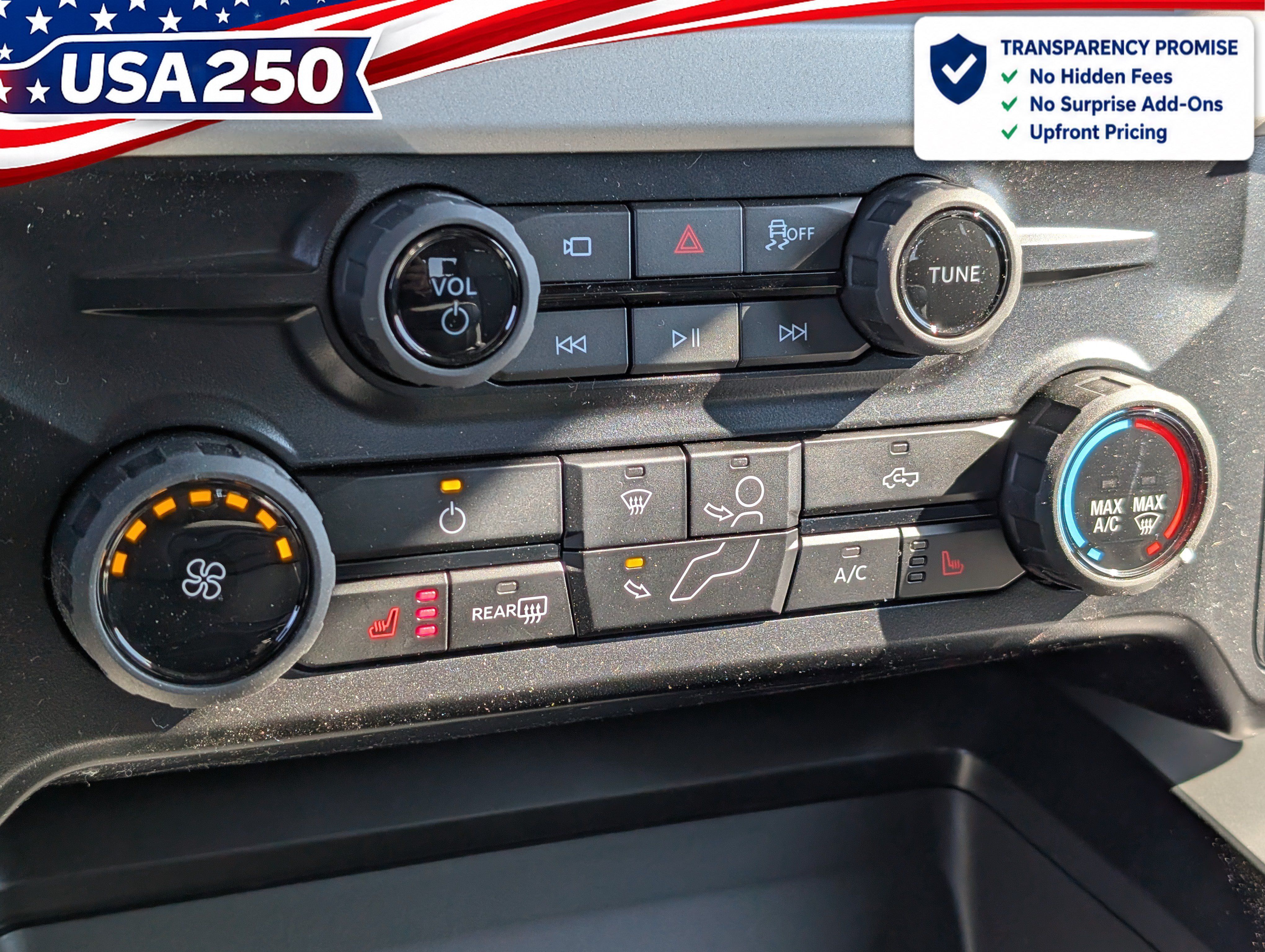 New 2026 Ford F250 XLT w/ XLT Premium Package AWD/4WD image 18