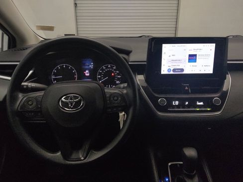 Used 2024 Toyota Corolla LE FWD image 22