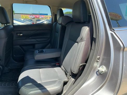 Used 2020 Mitsubishi Outlander SEL AWD/4WD image 10