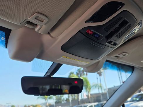 Used 2022 Subaru Outback Limited image 47