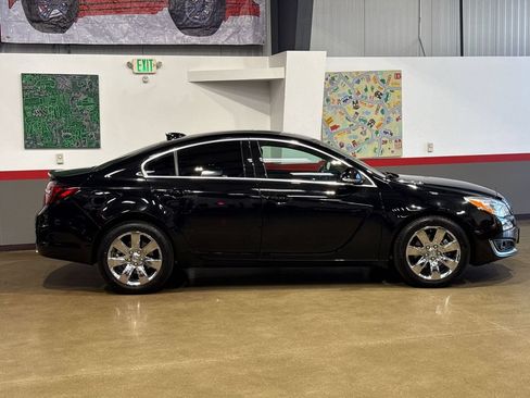 Used 2016 Buick Regal AWD image 5