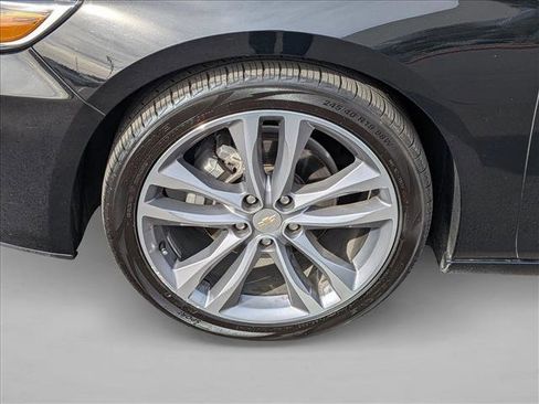 Used 2023 Chevrolet Malibu LT image 22