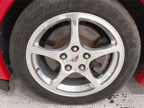 Used 2003 Chevrolet Corvette Base w/ Preferred Equipment Group1 image 19