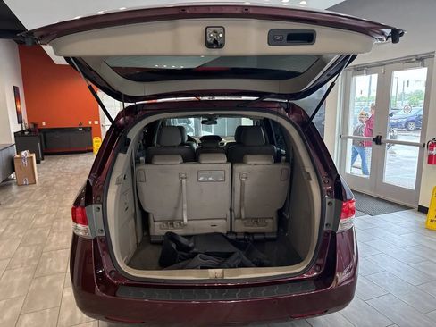 Used 2016 Honda Odyssey Touring Elite image 30