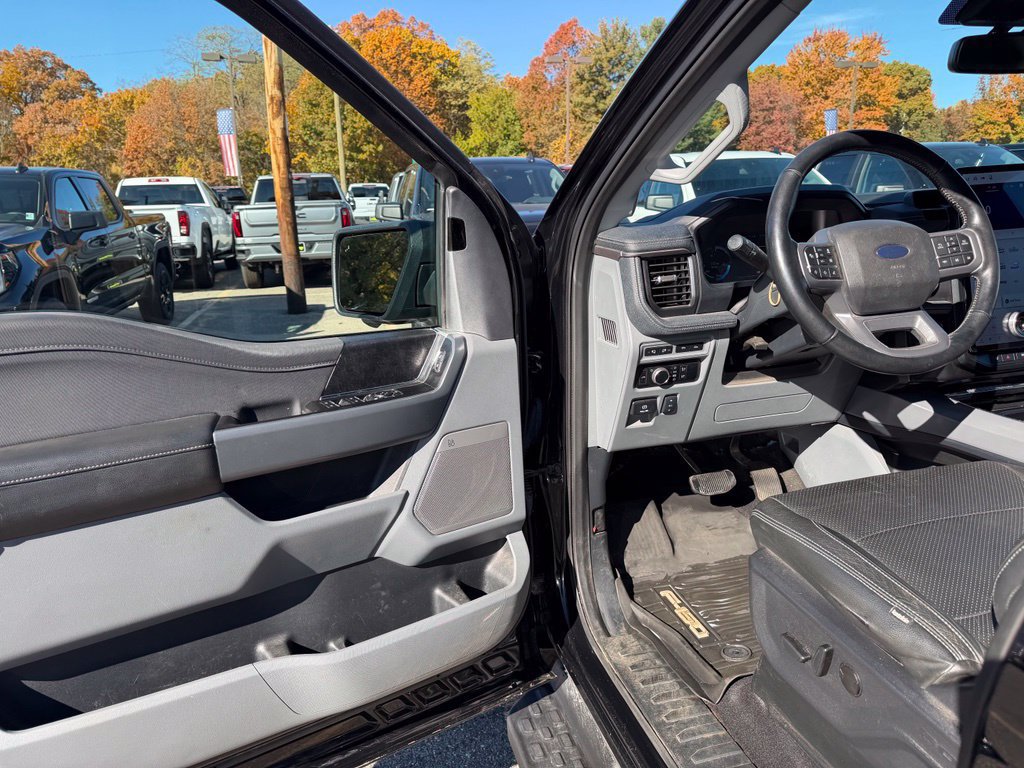 Used 2024 Ford F150 Lightning Flash AWD/4WD image 20