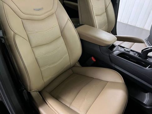 Certified 2024 Cadillac XT6 Sport w/ Platinum Package AWD/4WD image 18