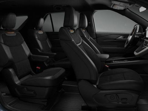 New 2026 Ford Explorer Tremor w/ Tremor Convenience Package image 28