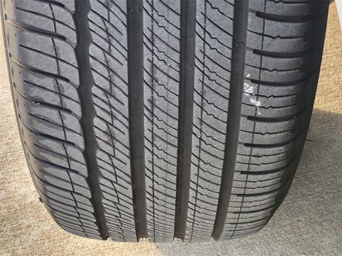 Used 2018 Mercedes-Benz GLS 450 4MATIC image 11