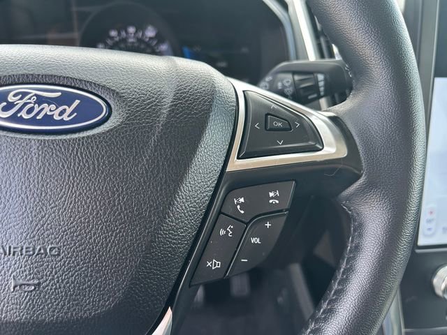 Used 2024 Ford Edge Titanium AWD/4WD image 25