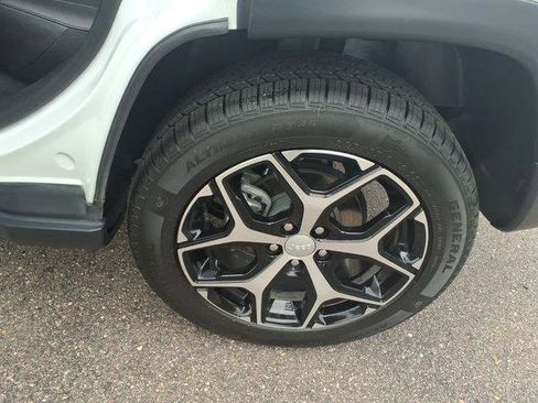 Certified 2024 Jeep Compass Limited AWD/4WD image 14